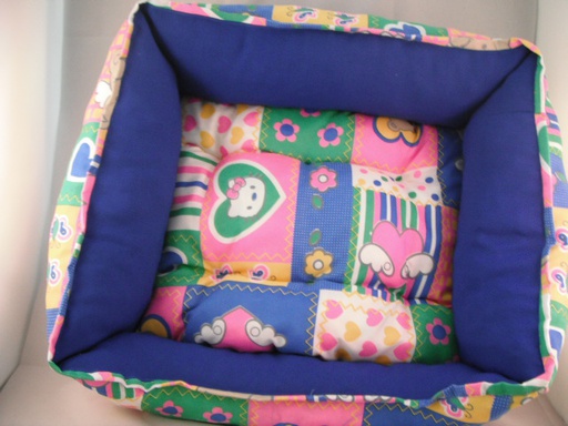 [CAMA-C1] CAMA ACOLCHADA CUADRADA MEDIUM